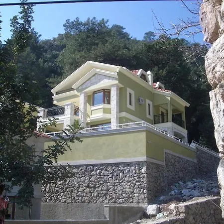 Private 5 Bedroomed Botanika In Turunc With Private Pool Marmaris