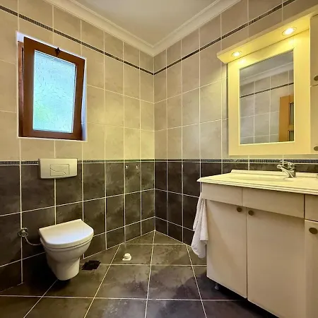 Villa Private 5 Bedroomed Botanika In Turunc With Private Pool *