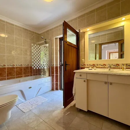Private 5 Bedroomed Botanika In Turunc With Private Pool *