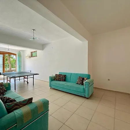 Private 5 Bedroomed Botanika In Turunc With Private Pool *